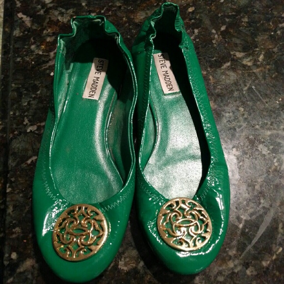 Steve Madden Shoes - Steve Madden flats