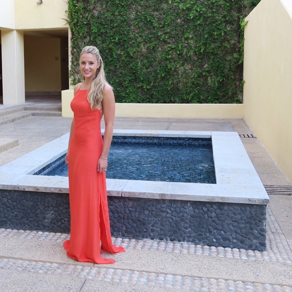 Meet your Posher, Ayla - Picture 1 of 1