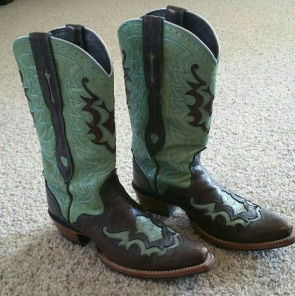 Ariat Cowgirl Boots