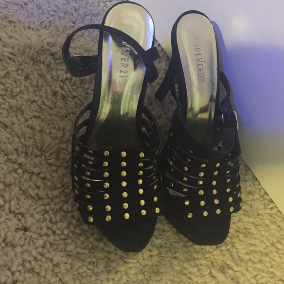 Forever 21 ankle heels - Picture 2 of 3