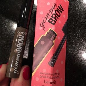 ✨Benefit brow gel✨