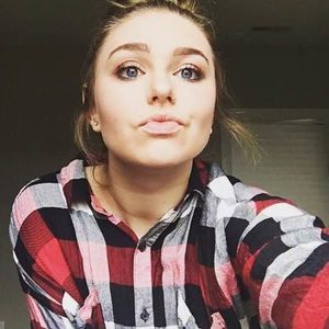 Meet your Posher, Cameron