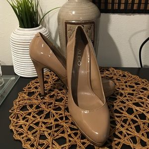 Aldo tan heels 37