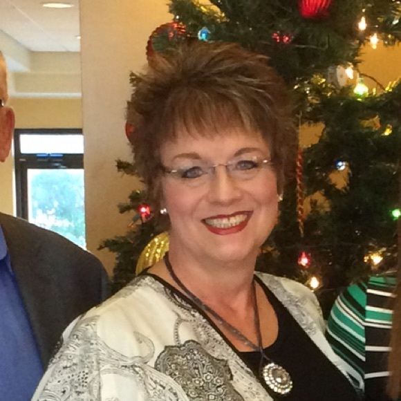 Meet your Posher, Bitsy - Picture 1 of 1