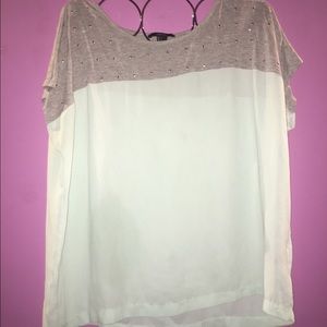 Casual sheer shirt with grey top and studs