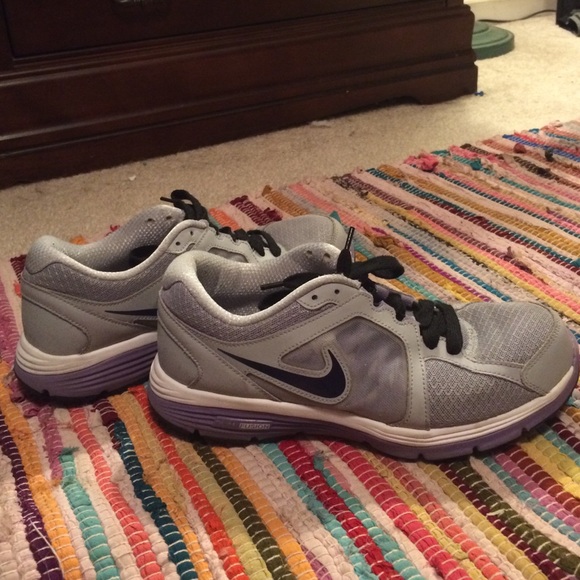 💥SALE💥 Nike Dual Fusion