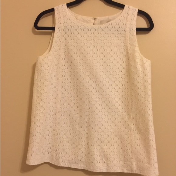 A lace Ann Taylor Loft shirt size small.