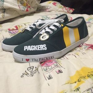 PACKER shoes! Size 8.5 💚💛 super cute for gameday