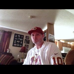 Meet your Posher, Eric