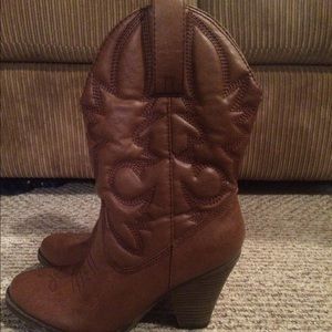 Bongo Cowgirl Boots