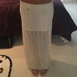 Adorable Volcom Maxi Skirt