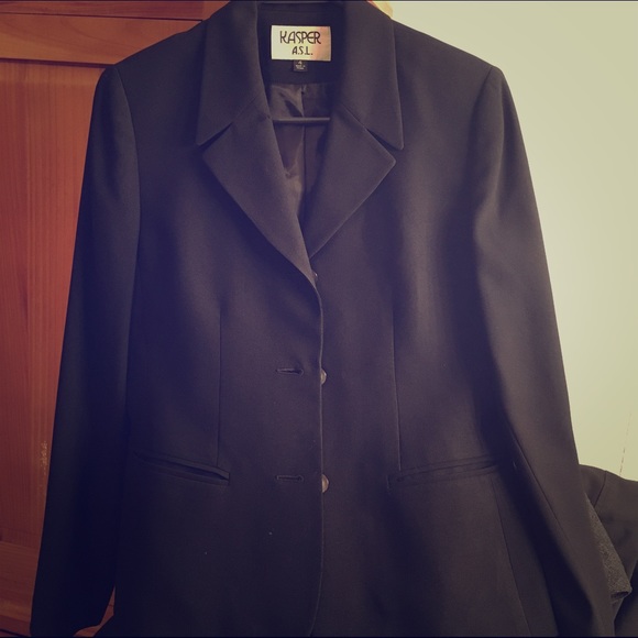 Womens Kasper Blazer with free scarf
