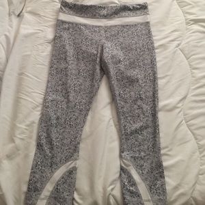 Lululemon running crop
