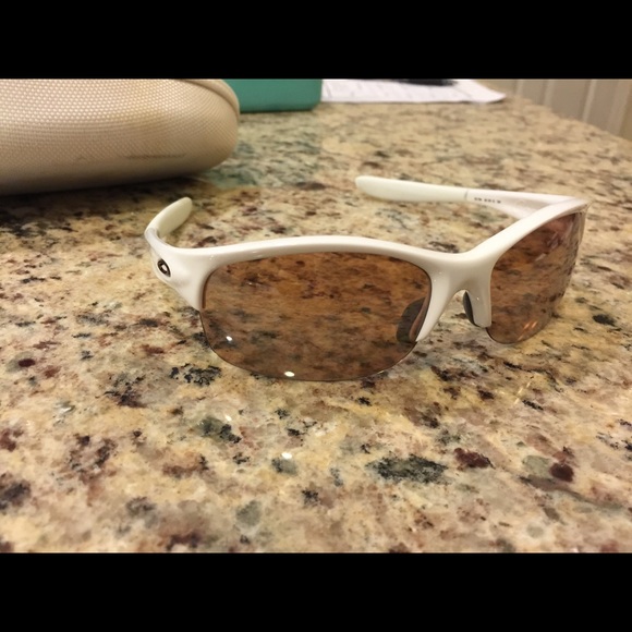 Oakleys polarized sunglasses
