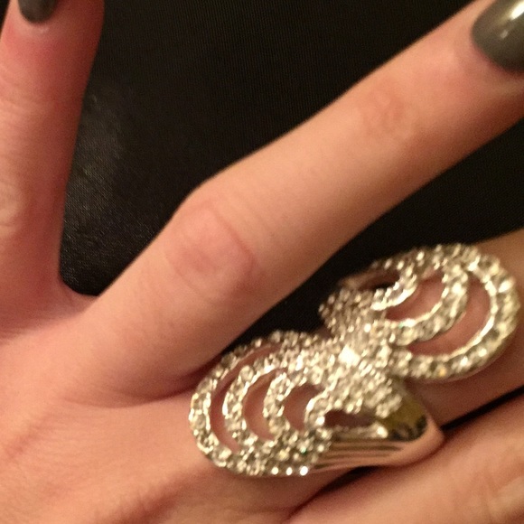 Ring - Picture 2 of 2