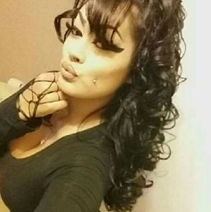 Meet your Posher, Elli