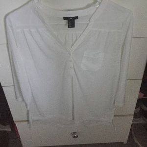 WHITE HM BUTTON UP