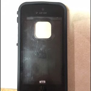 IPHONE 5s life proof case