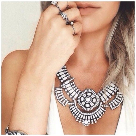 White tiles bib statement necklace