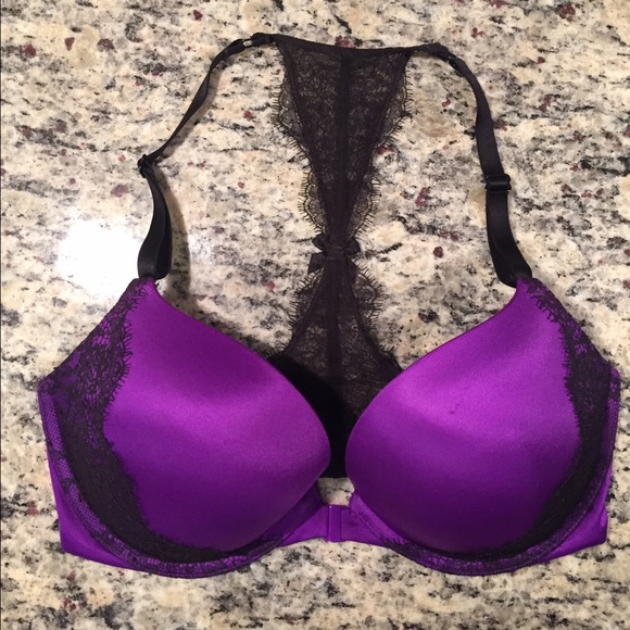 ❌SOLD❌ Victoria's Secret racerback bra