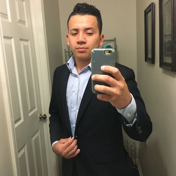 Meet your Posher, Cristian