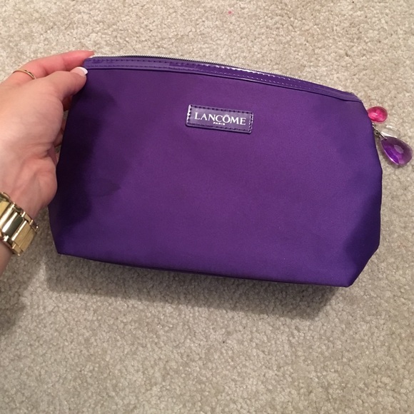 Makeup bag
