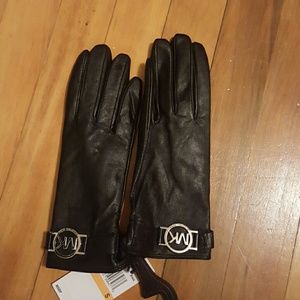 Michael kors gloves