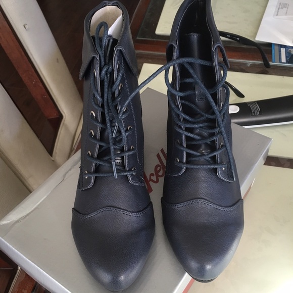 Navy blue flat ankle bootie
