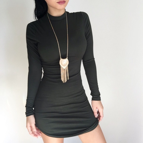 •SOLD OUT•"Winter Olive Mini" - Picture 3 of 3