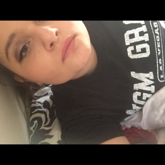 Meet your Posher, Brooke