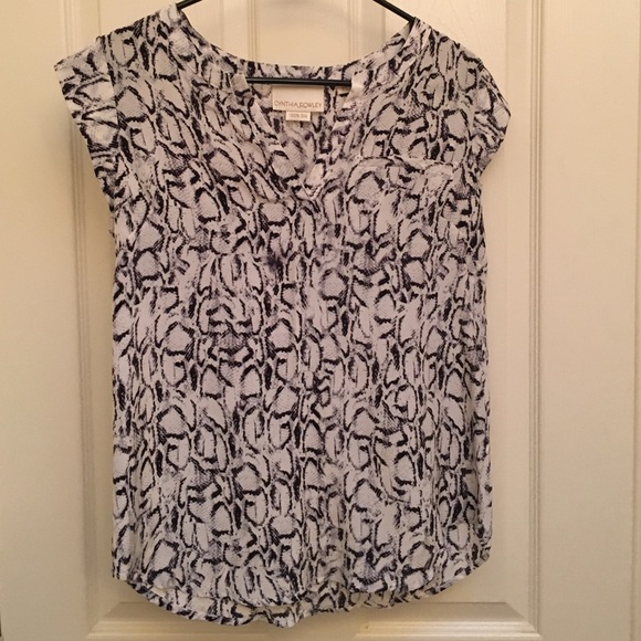 Cynthia Rowley 100%silk blouse
