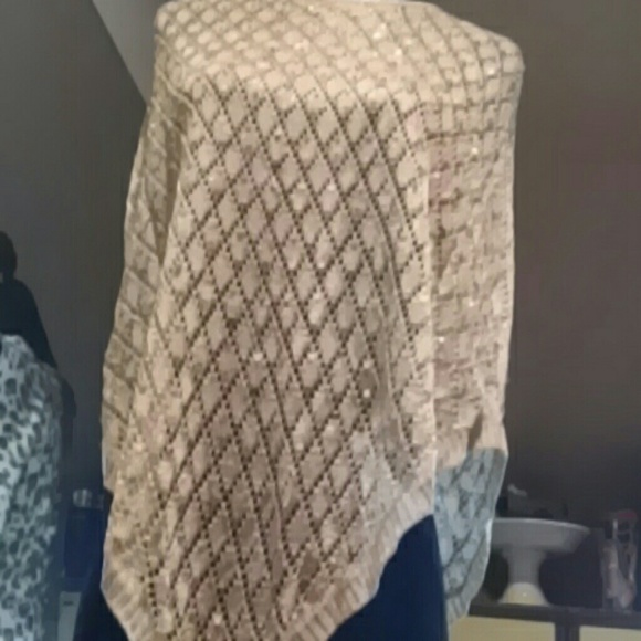 NWT Talbots sequin shawl - Picture 4 of 4