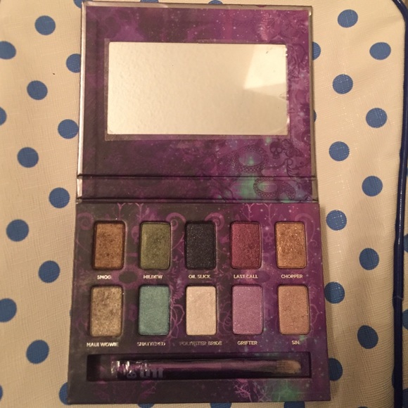 Urban decay ammo eyeshadow palette LIKE NEW!!!