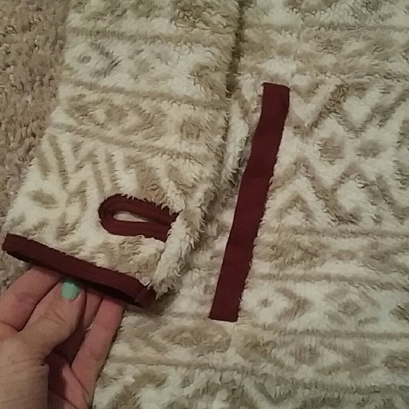 Jacket - Picture 2 of 3