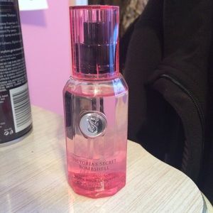 VS bombshell perfume