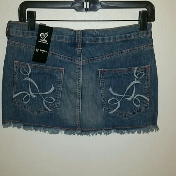 Basic Denim - Denim Jean Skirt Size 5 - Picture 2 of 2