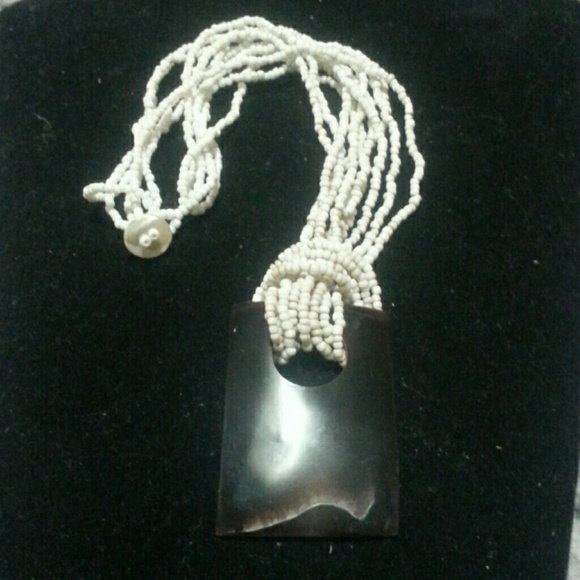 Beaded/shell necklace