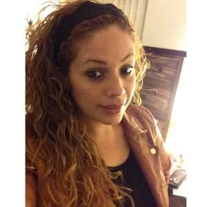 Meet your Posher, Debbie