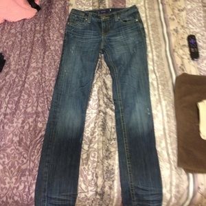 🇺🇸SALE! Distressed skinny jeans