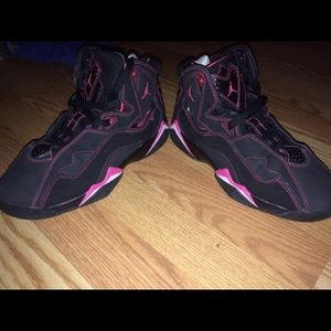 Black & pink Jordan's.