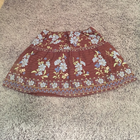 CUTE GIRLS BROWN SKIRT