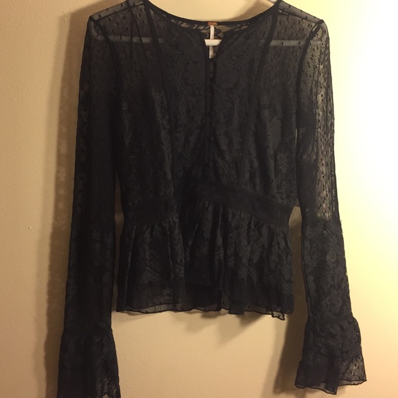 Gorgeous brand new black lace top!