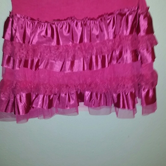 Pink Ruffle Mini Skirt Size Large - Picture 2 of 2