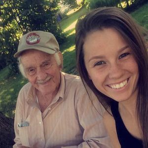 Meet your Posher, Brooke