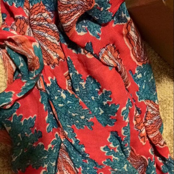 Lilly Pulitzer coraline infinity scarf - Picture 1 of 1