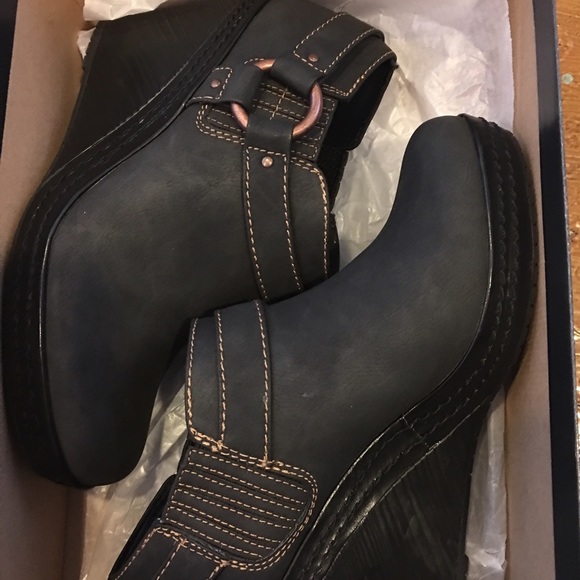 Black wedge booties