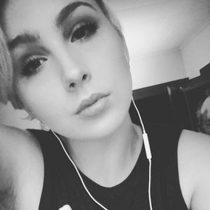 Meet your Posher, Ali