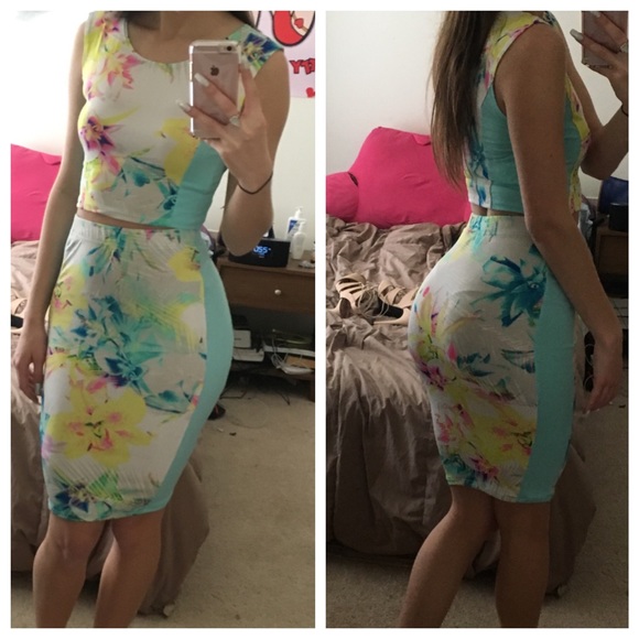 stretch 2 piece crop top and pencil skirt