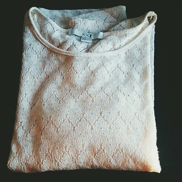 Forever 21 lace oversized top