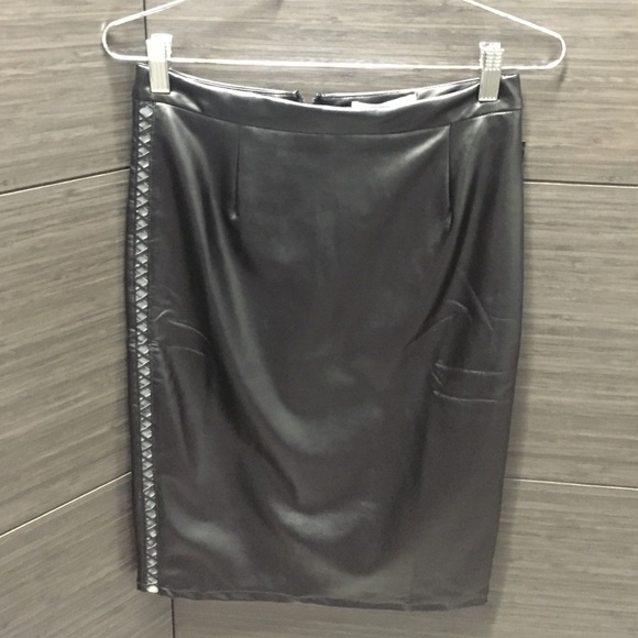 WYLDR skirt